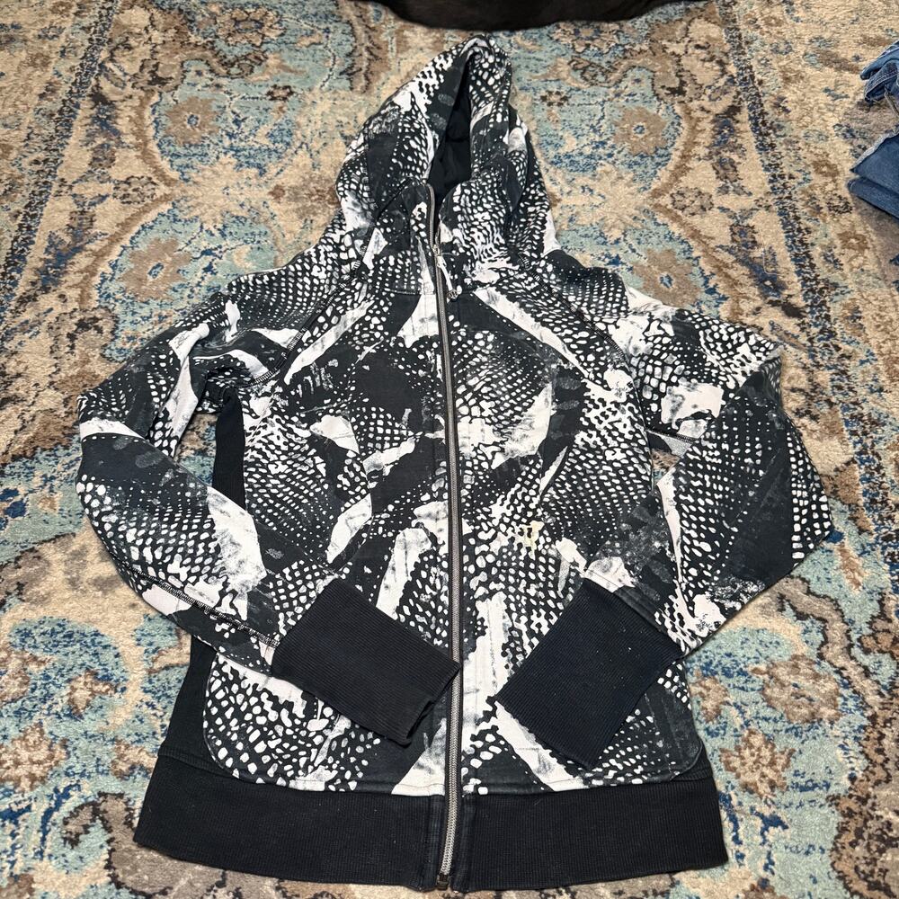 Lululemon Scuba Hoodie III 6